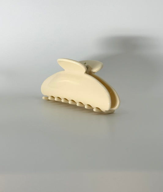 Butter Yellow Claw Clip